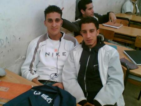 c moi et  nabil mon ami !!!!!